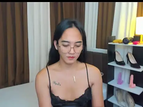 Snapshot of URHottestAngel chatting on 20, 9, 2025 URHottestAngel online show from 20, 9, 2025