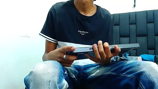 daniel evans69 online show from 28, 10, 2025