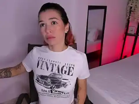 selene boyer online show from 8, 10, 2025