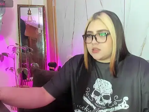 im bunny   online show from 19, 12, 2025