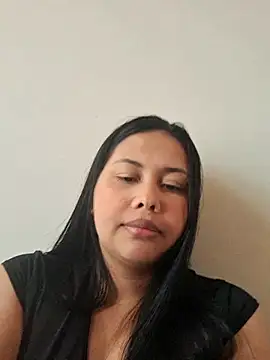 Snapshot of Alessandraa- chatting on 21, 6, 2026 Alessandraa- online show from 21, 6, 2026