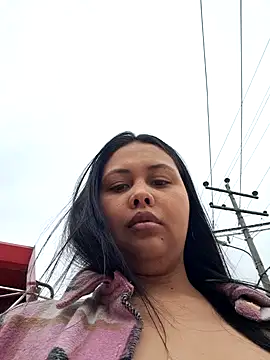 Snapshot of Alessandraa- chatting on 23, 4, 2026 Alessandraa- online show from 23, 4, 2026