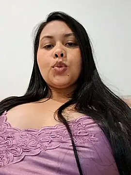 Alessandraa- online show from 3, 12, 2025