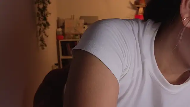  Sophia 111 online show from 6, 11, 2025