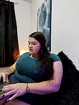 SafiroFer online show from 4, 12, 2025