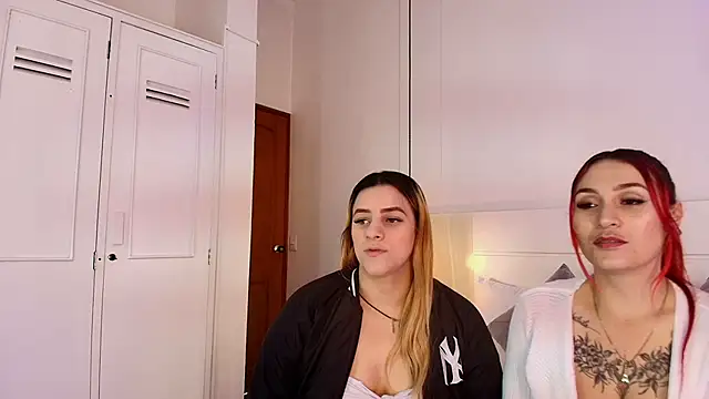 Dakota Megan 69 online show from 8, 10, 2025