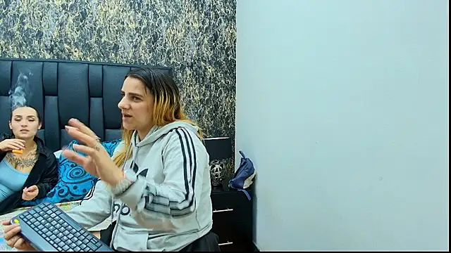 Dakota Megan 69 online show from 12, 1, 2026