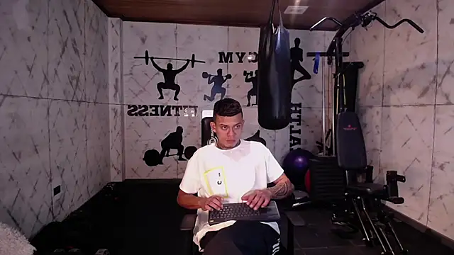 MrJustin  online show from 24, 11, 2025