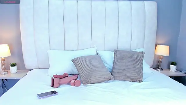 ScarletStarr online show from 18, 12, 2025