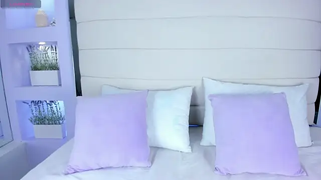 ScarletStarr online show from 28, 10, 2025