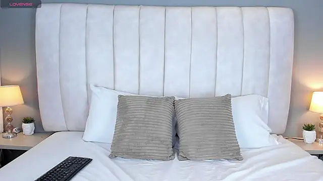 ScarletStarr online show from 1, 10, 2025