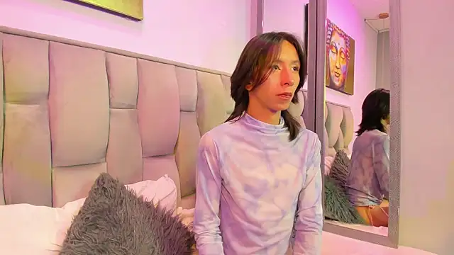 Snapshot of luy_star_ chatting on 12, 11, 2025 luy star online show from 12, 11, 2025