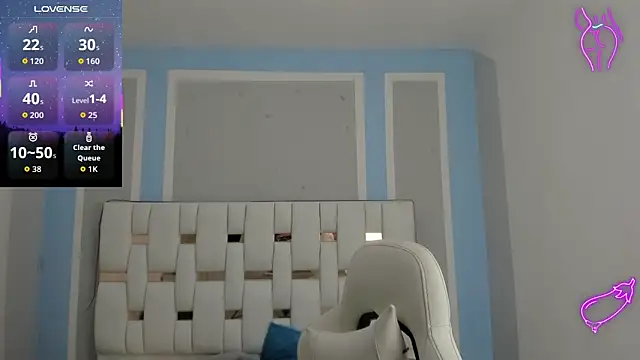 iamCharlotte19 online show from 1, 12, 2025