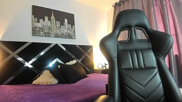 iamCharlotte19 online show from 22, 7, 2026