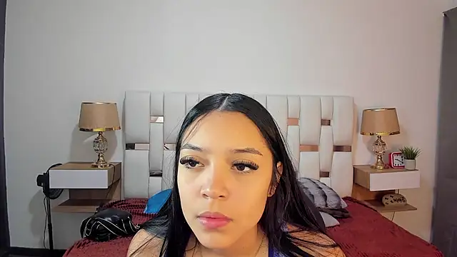 iamCharlotte19 online show from 17, 7, 2026