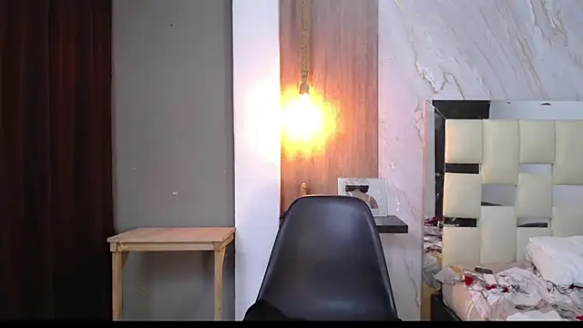 miss leidy  online show from 5, 10, 2025