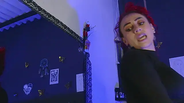 MeganBrown4 online show from 19, 5, 2026
