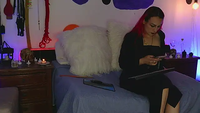 MeganBrown4 online show from 27, 9, 2025