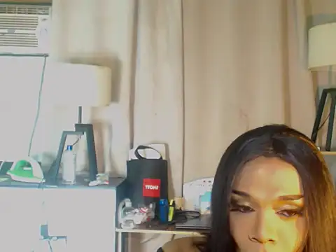 GoldenCumTYRA online show from 24, 3, 2026