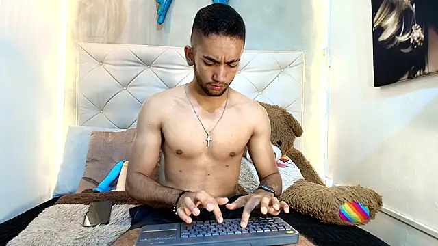 MaicolParker  online show from 5, 5, 2026
