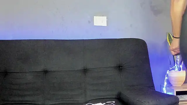 Luna sophya online show from 27, 11, 2025