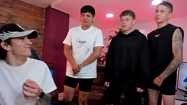 Handsomeboyss19 online show from 7, 11, 2025