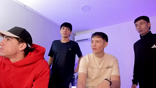 Handsomeboyss19 online show from 3, 6, 2026