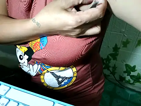 pussywet 08 online show from 4, 4, 2026