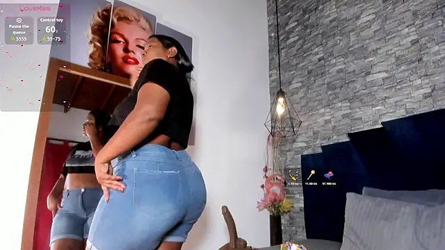 Emily Brown18 online show from 19, 3, 2026