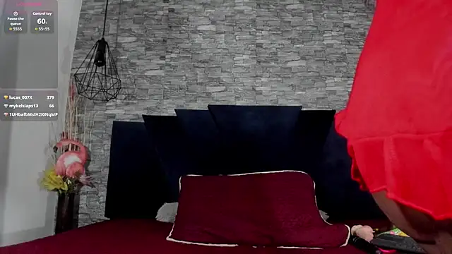 Emily Brown18 online show from 20, 11, 2025