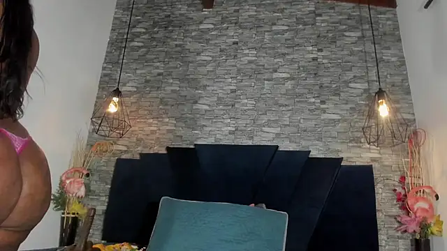 Emily Brown18 online show from 22, 11, 2025