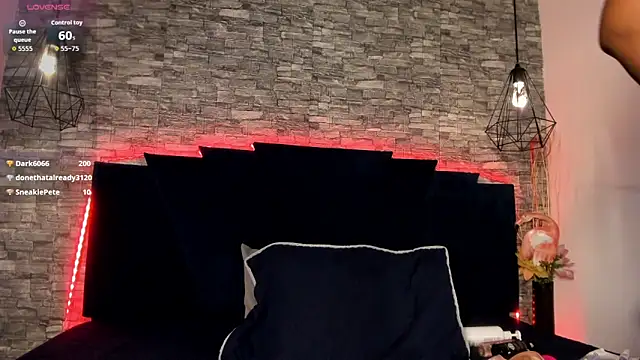 Emily Brown18 online show from 28, 5, 2026