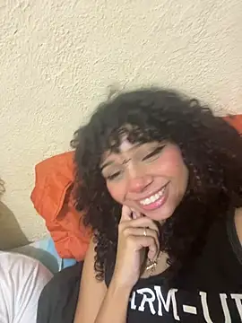 Snapshot of Casal-foda_braba chatting on 14, 6, 2026 Casal-foda braba online show from 14, 6, 2026