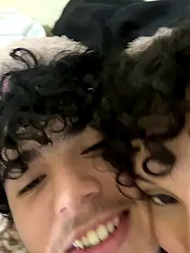 Casal-foda braba online show from 4, 10, 2025