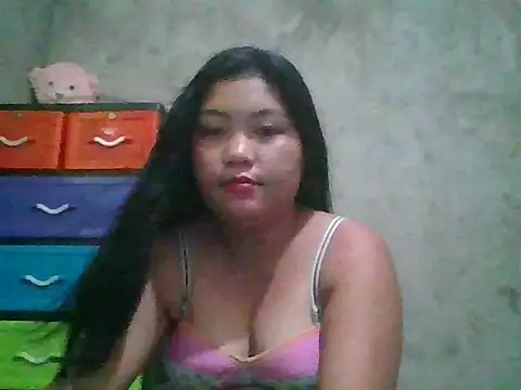 nikki zapphire online show from 23, 11, 2025