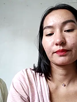 Snapshot of Luu-Lii777 chatting on 2, 10, 2025 Luu-Lii777 online show from 2, 10, 2025