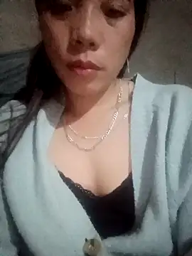 Phuong xxx online show from 18, 12, 2025