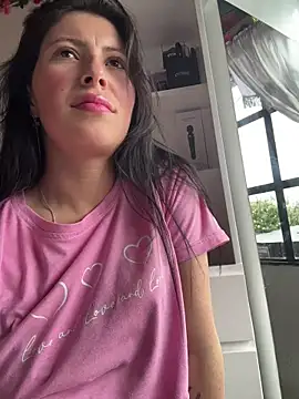 Mia salinass online show from 7, 3, 2026