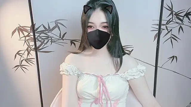 Sparkly Candy online show from 13, 11, 2025