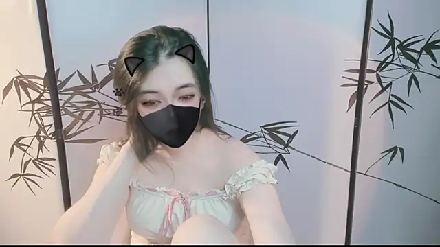 Snapshot of Sparkly_Candy chatting on 23, 12, 2025 Sparkly Candy online show from 23, 12, 2025