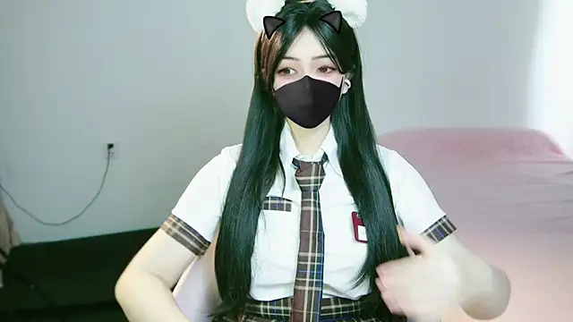 Sparkly Candy online show from 1, 10, 2025