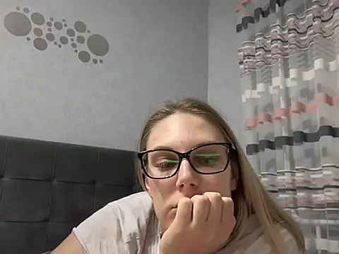 NikexPretty online show from 3, 10, 2025