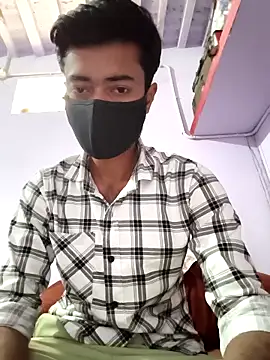 GirlsCrush  online show from 13, 2, 2026