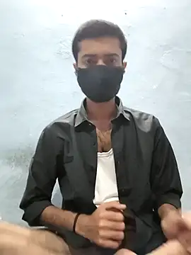 GirlsCrush  online show from 1, 11, 2025