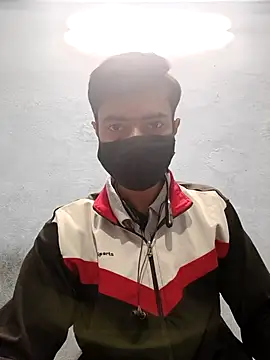 GirlsCrush  online show from 14, 1, 2026