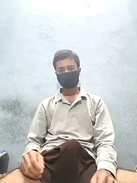 GirlsCrush  online show from 29, 10, 2025