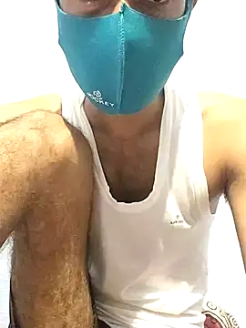 GirlsCrush  online show from 12, 9, 2025