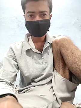 GirlsCrush  online show from 3, 11, 2025