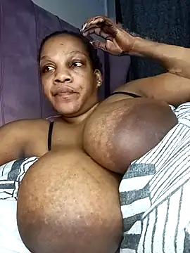 HappygalTheQueen online show from 8, 3, 2026