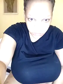 HappygalTheQueen online show from 7, 5, 2026